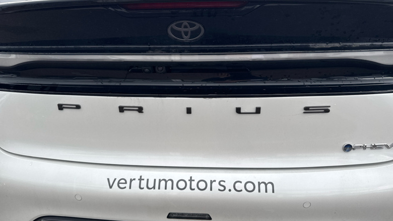 Toyota Prius 2.0 PHEV Excel 5dr CVT Hatchback
